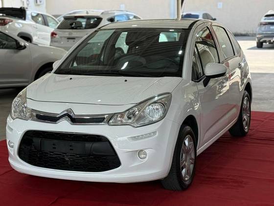 CITROËN C3 1.2 ATTRACTION 12V FLEX 4P MANUAL CITROËN C3 1.2 ATTRACTION 12V FLEX 4P MANUAL